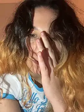 Snapshot of joanaguerreiru chatting on February 7, 2026, 11:24 pm joanaguerreiru online show from February 7, 2026, 11:24 pm