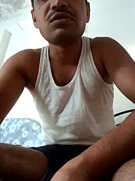 HotteboyShubh online show from February 21, 2026, 4:25 am