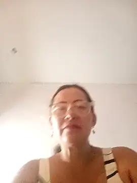 Salome 69 online show from April 17, 2026, 1:36 pm