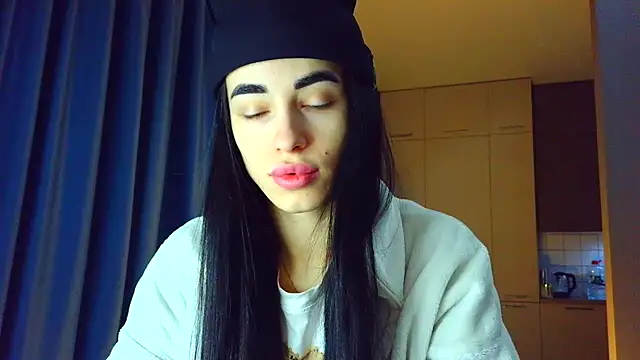 Snapshot of Vlada_Elfie chatting on January 18, 2026, 3:37 pm Vlada Elfie online show from January 18, 2026, 3:37 pm