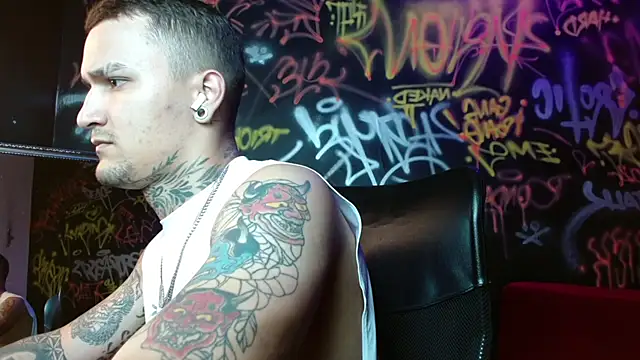 DarkBenito online show from January 12, 2026, 2:13 pm