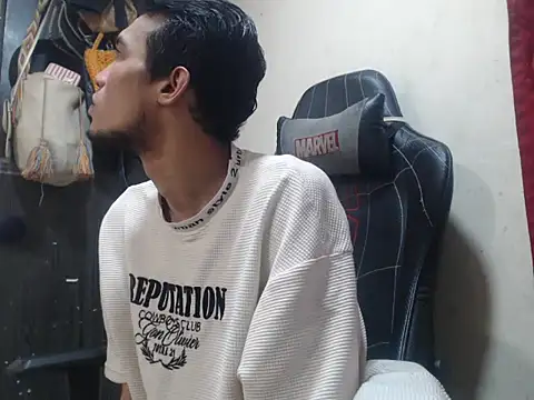 Calientes96 online show from March 1, 2026, 5:29 am