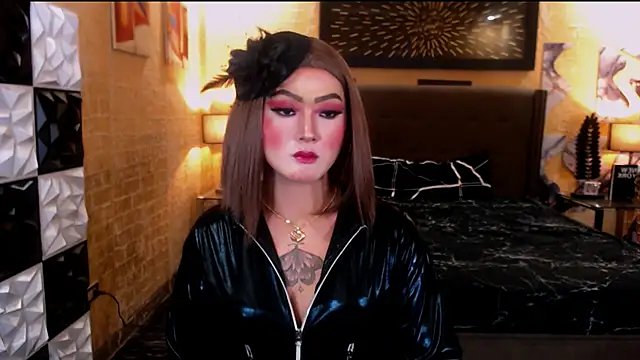 Snapshot of SeductiveJilianTS chatting on February 1, 2026, 8:40 pm SeductiveJilianTS online show from February 1, 2026, 8:40 pm