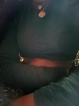 Queen chayna online show from February 1, 2026, 2:37 pm