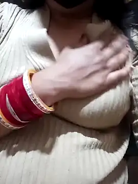 couple fun  online show from April 3, 2026, 11:11 pm