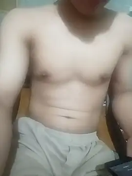 Hoangvan99997 online show from March 2, 2026, 1:40 pm