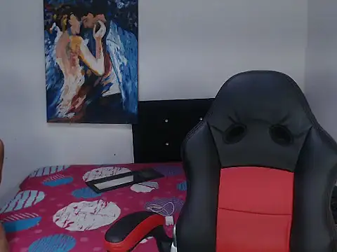 dulce candy98 online show from February 2, 2026, 10:20 pm