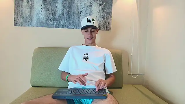 SEBASS R online show from January 14, 2026, 1:04 pm