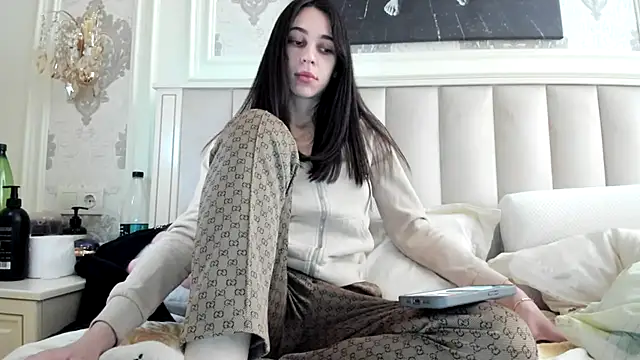 Judy  Hopps online show from March 18, 2026, 2:30 pm