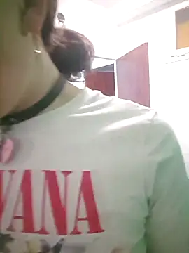 Sakura trans online show from February 25, 2026, 7:14 pm