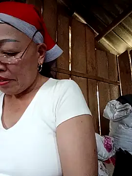 Agnes-baby online show from May 12, 2026, 5:59 am