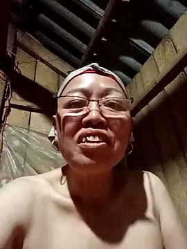 Snapshot of Agnes-baby chatting on February 26, 2026, 1:55 pm Agnes-baby online show from February 26, 2026, 1:55 pm