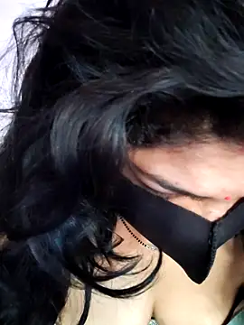 Snapshot of Romentic_lady chatting on February 10, 2026, 1:37 am Romentic lady online show from February 10, 2026, 1:37 am