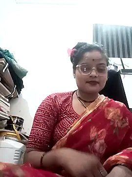 Snapshot of Manbi_bhabi chatting on July 12, 2026, 7:53 am Manbi bhabi online show from July 12, 2026, 7:53 am