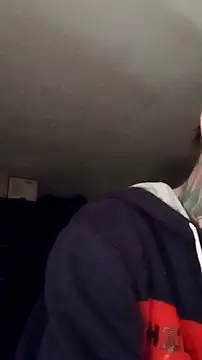 Snapshot of Der_Schoene_Penis chatting on February 9, 2026, 6:28 pm Der Schoene Penis online show from February 9, 2026, 6:28 pm