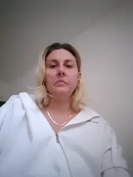 Amelia9798 online show from March 7, 2026, 4:52 am