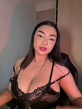 Snapshot of SASHASTRADA_ chatting on February 27, 2026, 2:34 am SASHASTRADA online show from February 27, 2026, 2:34 am