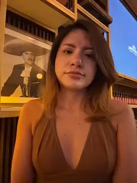 bombomcherry6 online show from March 27, 2026, 7:50 am