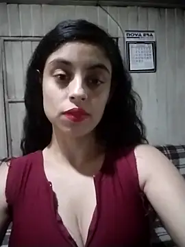 Danihpimentinha online show from January 6, 2026, 7:29 pm