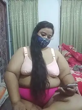 momo loves online show from March 10, 2026, 6:12 pm