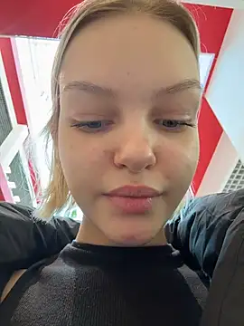 AshleyMur online show from February 22, 2026, 5:32 am