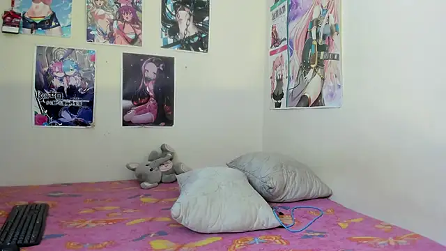 abril onnel online show from October 17, 2025, 6:43 pm