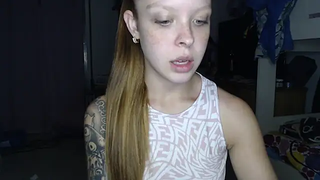 Piaaa3 online show from February 19, 2026, 4:42 am