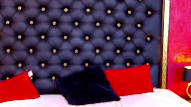 NicoleWeslley online show from January 9, 2026, 9:16 am