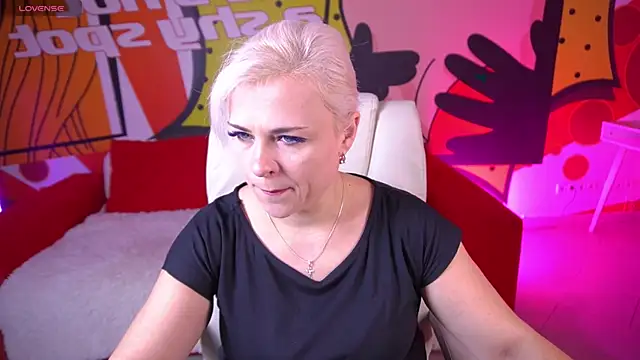 CrystalVibe online show from March 21, 2026, 6:14 am