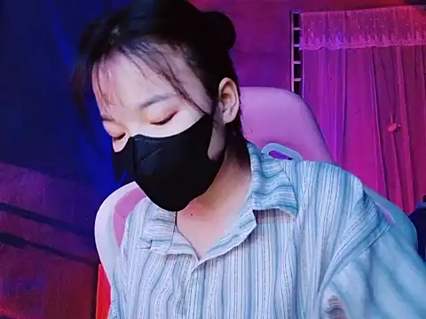 -Tamy- online show from March 25, 2026, 3:22 pm