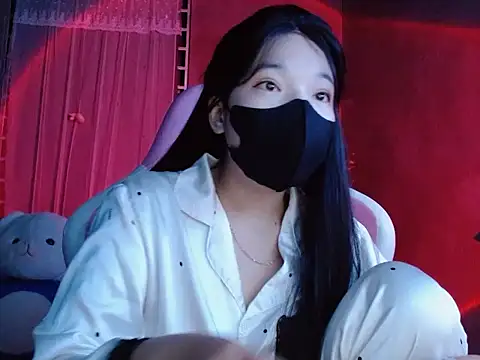 Snapshot of -Tamy- chatting on February 1, 2026, 4:05 pm -Tamy- online show from February 1, 2026, 4:05 pm