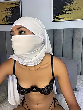 Snapshot of _Tariq chatting on February 19, 2026, 11:51 am Tariq online show from February 19, 2026, 11:51 am