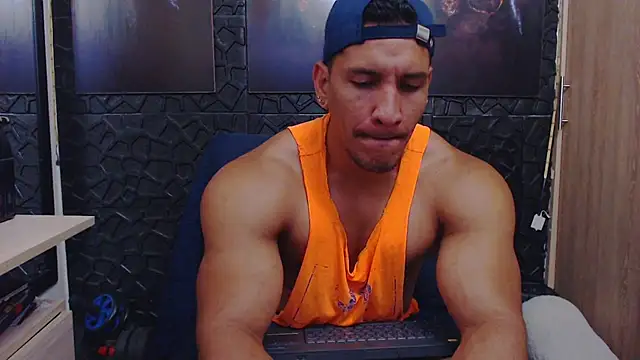 viktor herrera online show from April 13, 2026, 7:51 pm