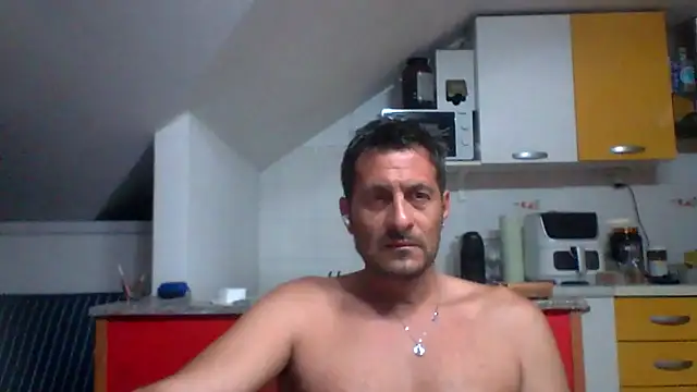 colosone online show from June 25, 2026, 10:15 pm