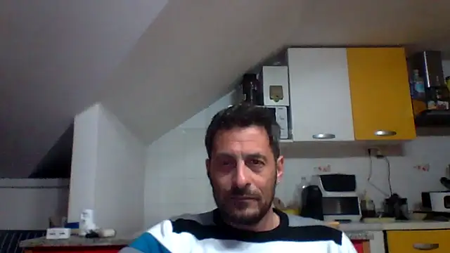 colosone online show from April 27, 2026, 9:02 pm