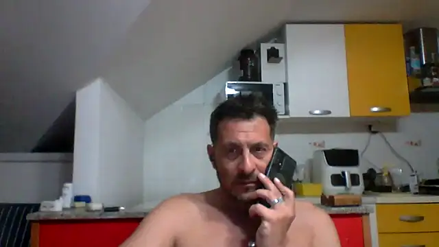 colosone online show from May 3, 2026, 6:44 pm