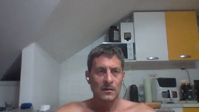 colosone online show from June 17, 2026, 9:14 pm