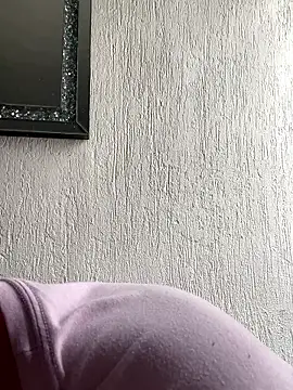 Snapshot of Davidsex1701 chatting on January 6, 2026, 8:57 pm Davidsex1701 online show from January 6, 2026, 8:57 pm