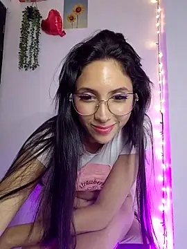 FrierenHot online show from February 23, 2026, 9:32 am