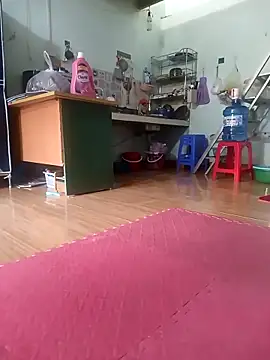 Snapshot of Tulip_Giang chatting on January 7, 2026, 2:05 am Tulip Giang online show from January 7, 2026, 2:05 am