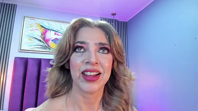 Thecrazyadams  online show from April 9, 2026, 11:55 pm