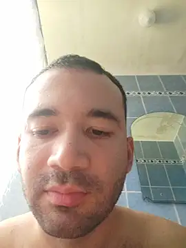 Snapshot of rodrigoxpas chatting on July 17, 2026, 6:05 pm rodrigoxpas online show from July 17, 2026, 6:05 pm