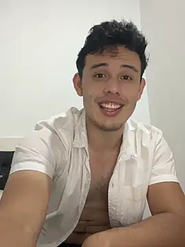 Keylerth  online show from February 4, 2026, 11:11 pm