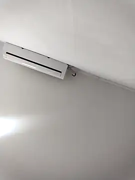 RAFAELQUINTEROSCAVALHEI online show from January 17, 2026, 5:55 am