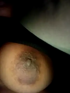 trishuhorny online show from January 10, 2026, 11:27 am