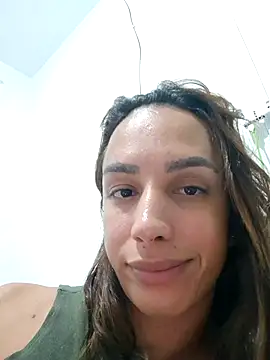 ofjuliaa online show from February 13, 2026, 1:16 am