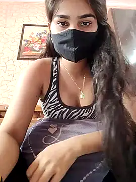babydoll7172 online show from February 10, 2026, 5:39 am