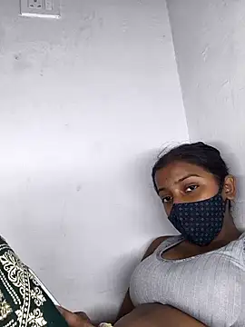 Snapshot of Royal-girl78 chatting on February 24, 2026, 3:57 pm Royal-girl78 online show from February 24, 2026, 3:57 pm