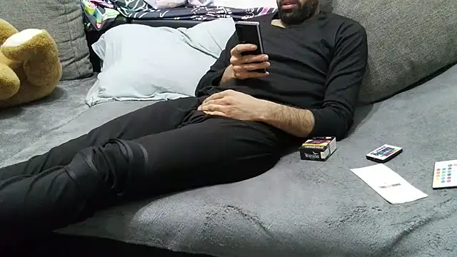 Snapshot of Moh_197 chatting on February 16, 2026, 5:55 pm Moh 197 online show from February 16, 2026, 5:55 pm