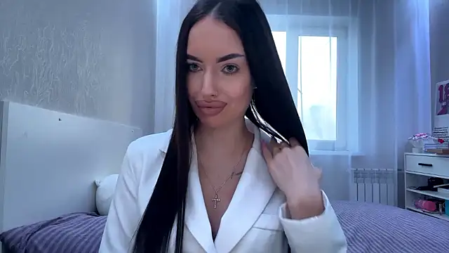 QueenGelik online show from February 5, 2026, 7:48 am